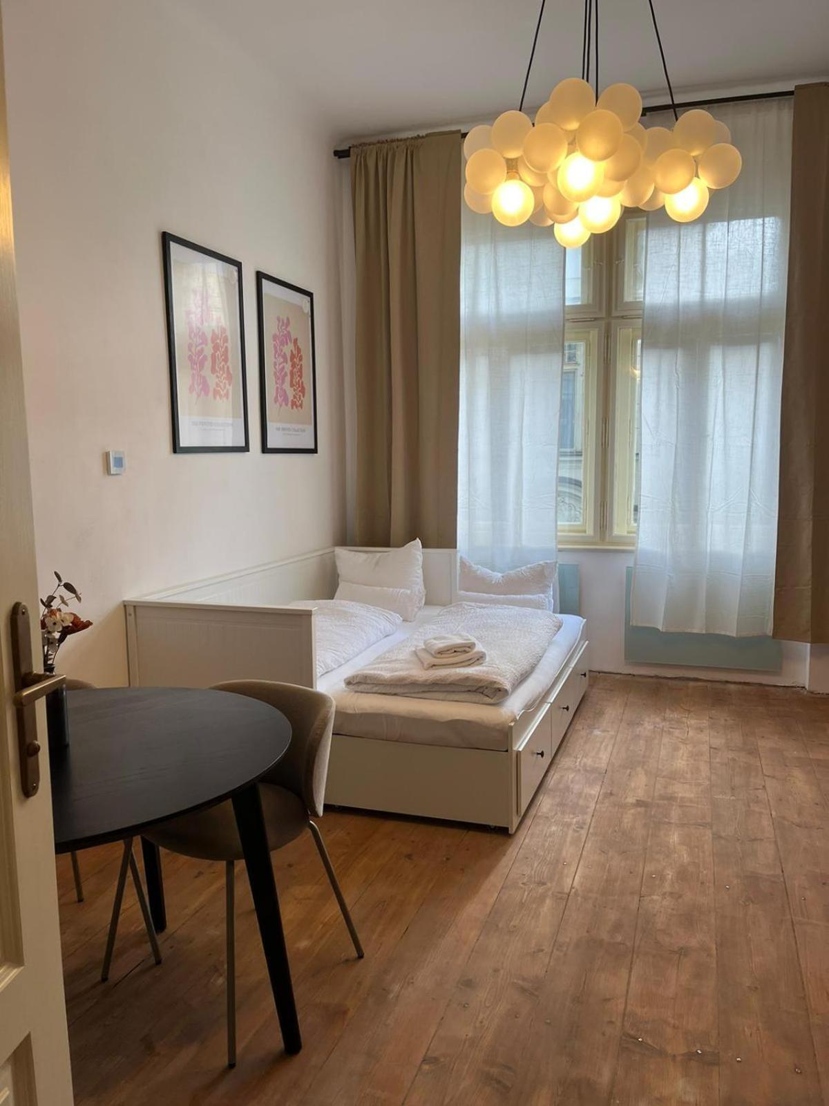 Apartma Aida 1908 Karlovy Vary Exterior foto