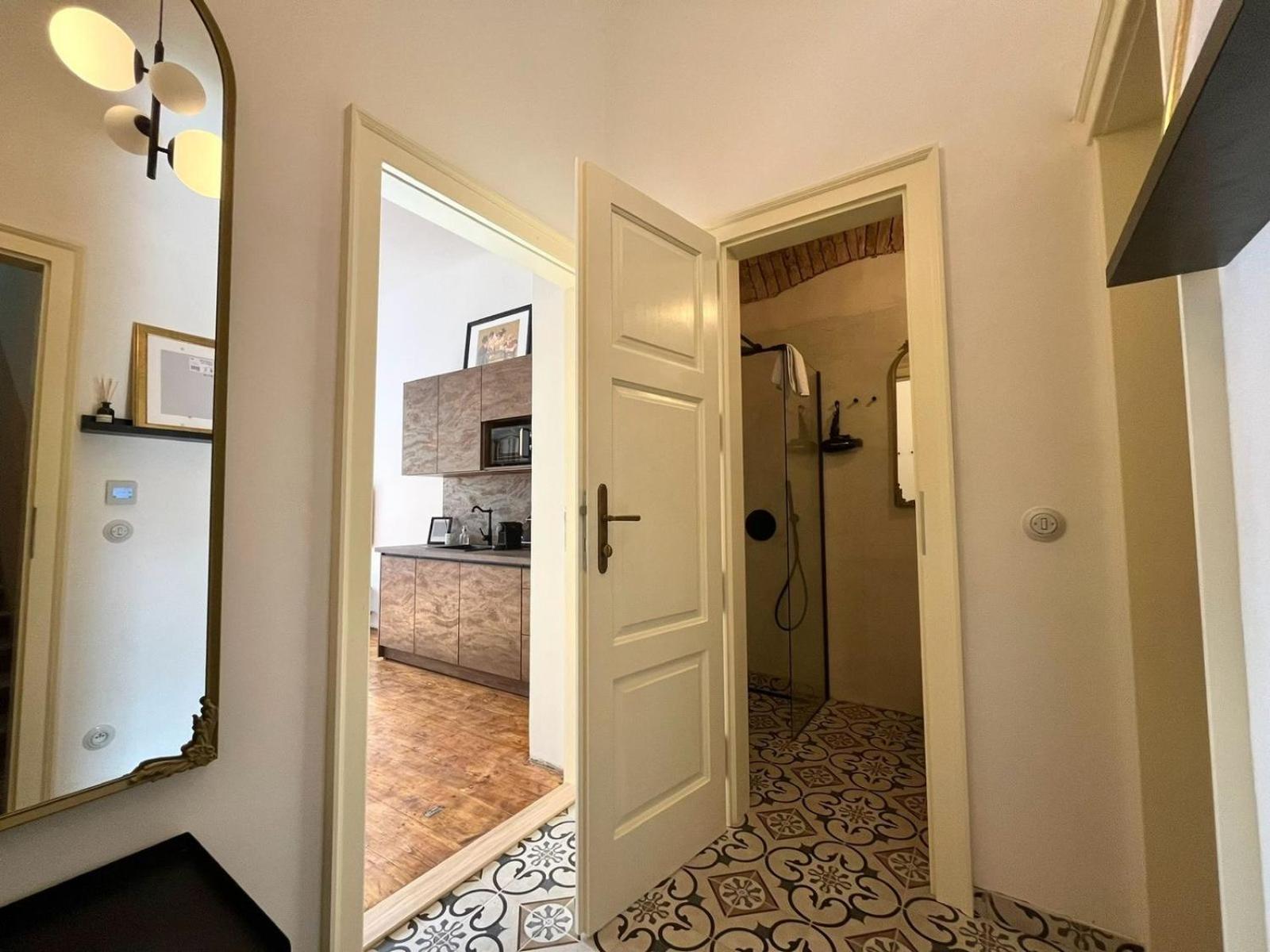 Apartma Aida 1908 Karlovy Vary Exterior foto